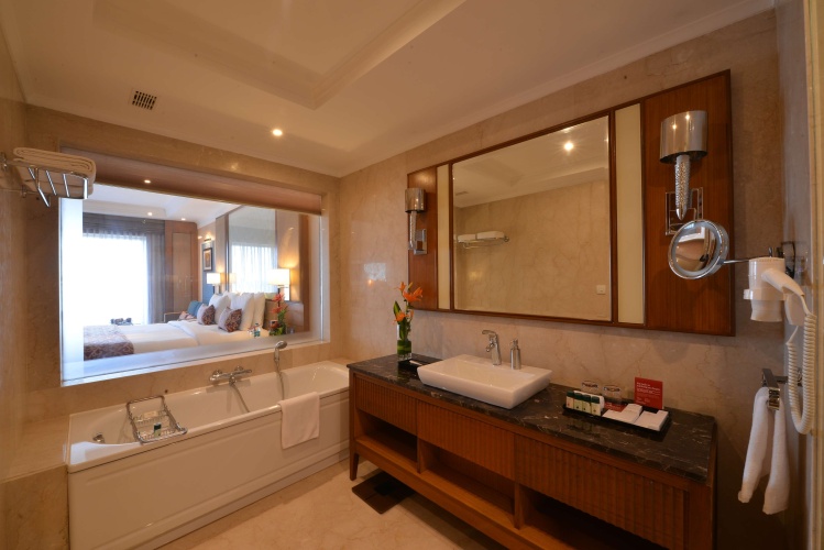 Ramada Plaza By Wyndham Chennai photo 12
