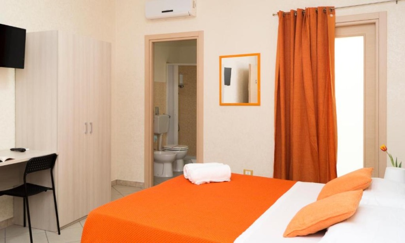 Classic Quadruple room