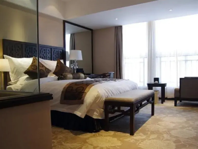 Royal Run Hotel