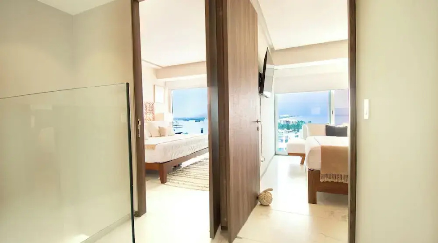 Condo Maritima 9U by Kivoya