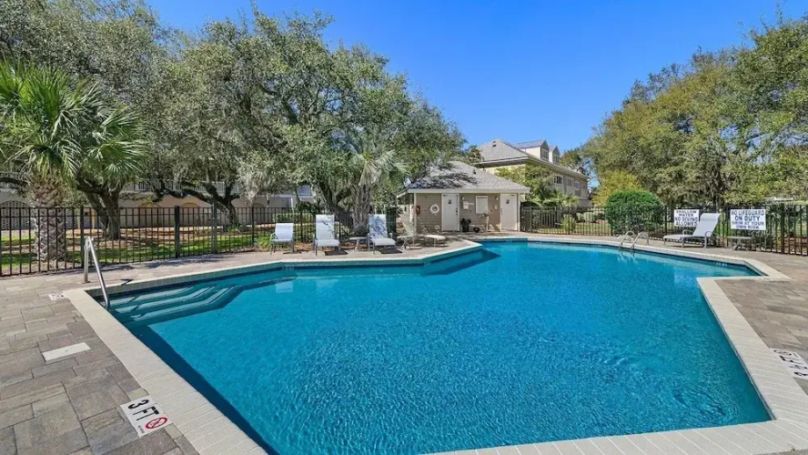 Poolside at DeBordieu Colony