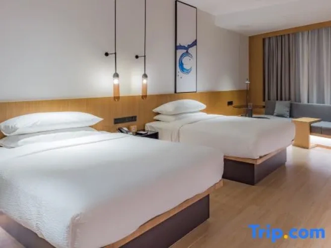 Business Quadruple room
