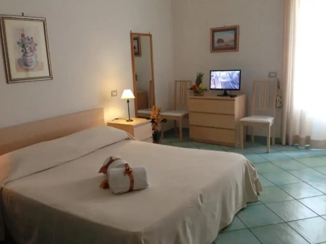 Standard Quadruple room with balcony