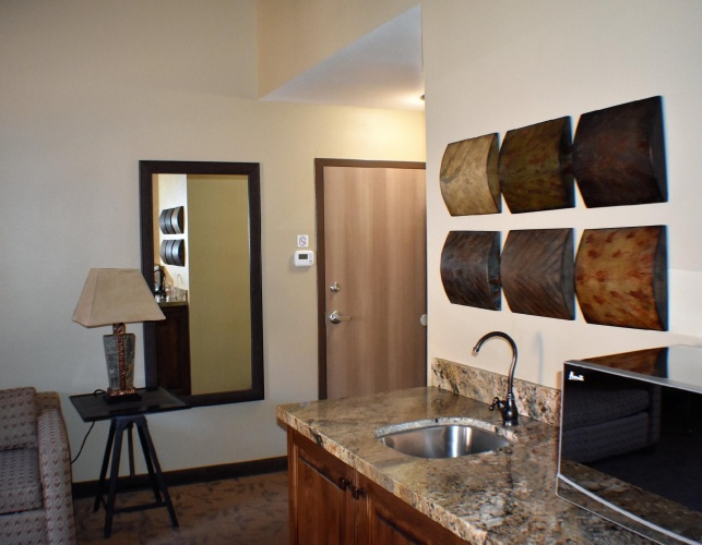 1 Bedroom Double Suite
