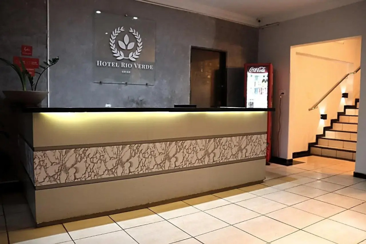 Hotel Rio Verde