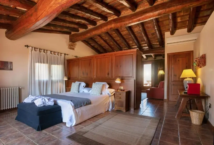 Suite with balcony and with view