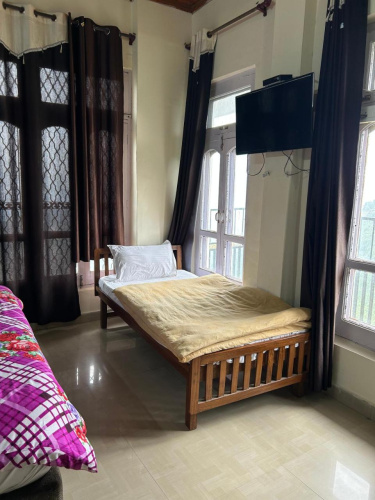 Lake View Rooms In Khajjiar