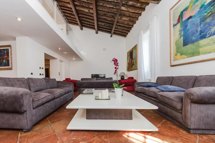 Spagna 66 - Penthouse with Terrace