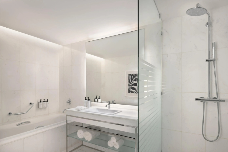 Intercontinental Luanda Miramar by IHG