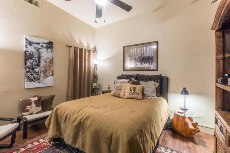 708 Main St Unit 4