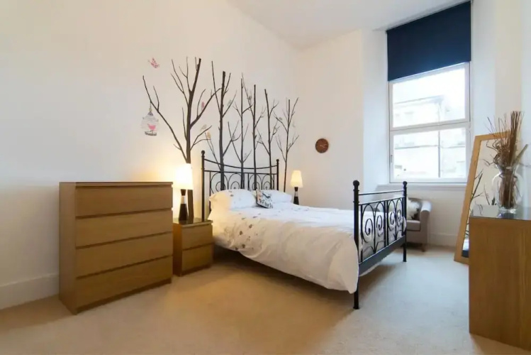 Elegant & Spacious 2 Bedroom Apt