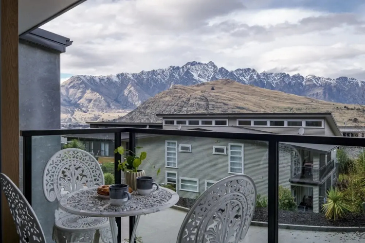 Serenity Heights