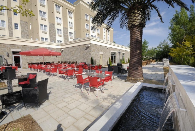 Imperia Hotel & Suites Terrebonne photo 21