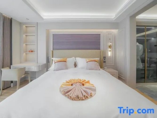 2 Bedrooms Deluxe Suite