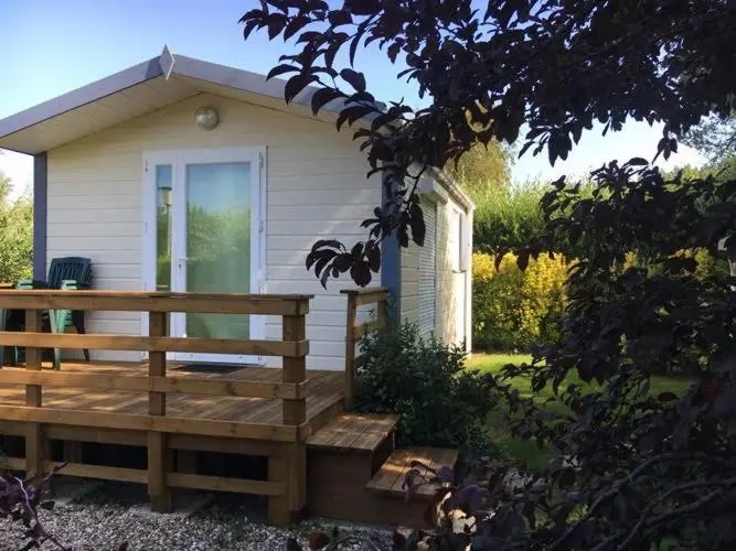 1 Bedroom Bungalow