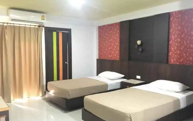 Phakawan Apartment