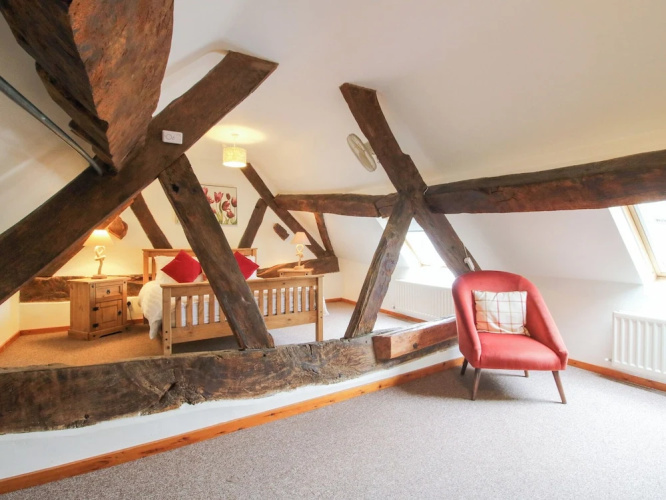 Old Hall Barn 3
