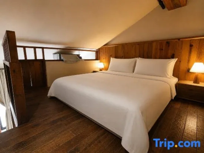 Standard Double Attic room