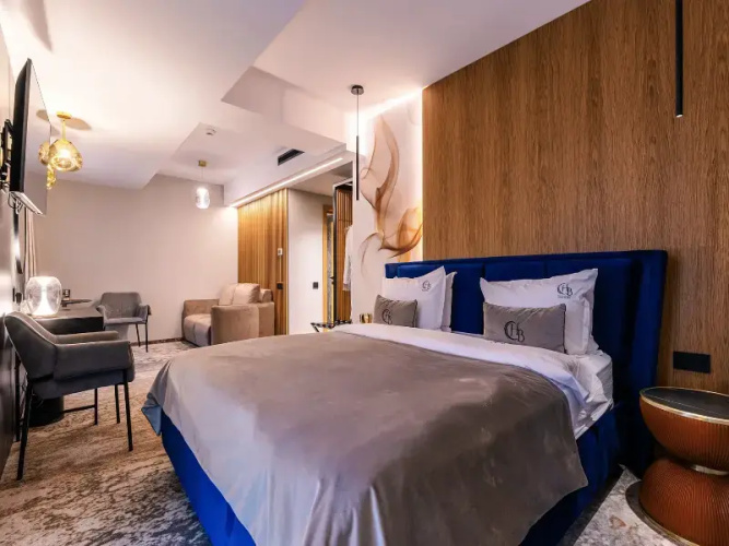 Deluxe Triple room with balcony