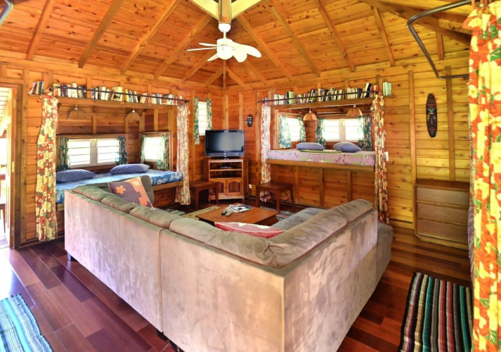 Marks Place Moorea