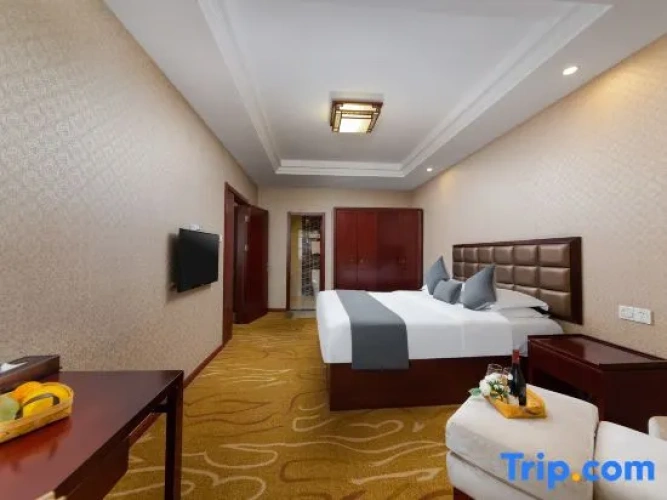 Superior Suite