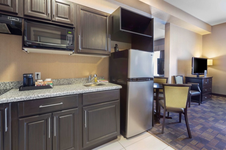 Best Western Plus Fox Creek photo 36