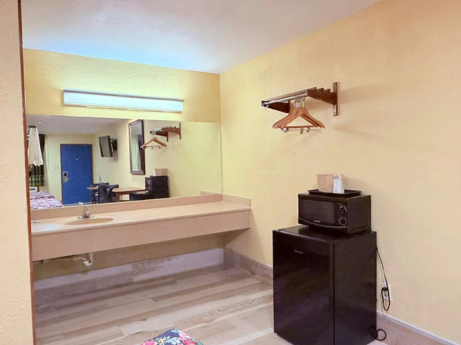 Aloha Inn McAllen Airport near Medical center Tx