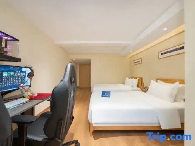 Premium Twin room