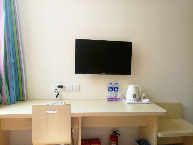 Standard Double room with street view