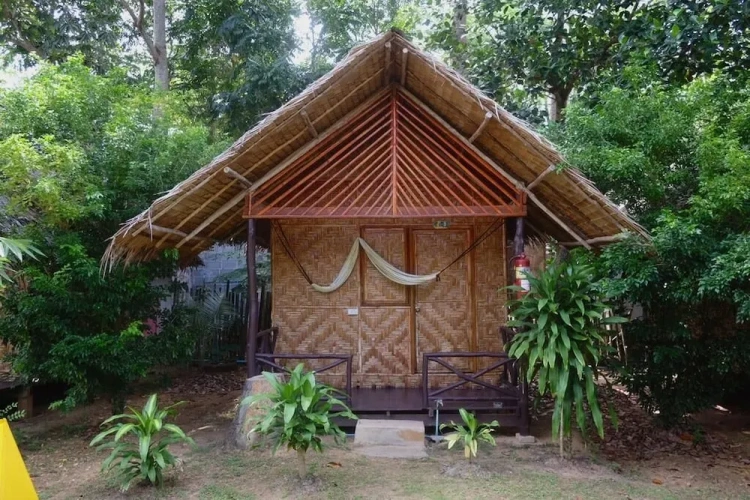 Economy Bungalow with balcony