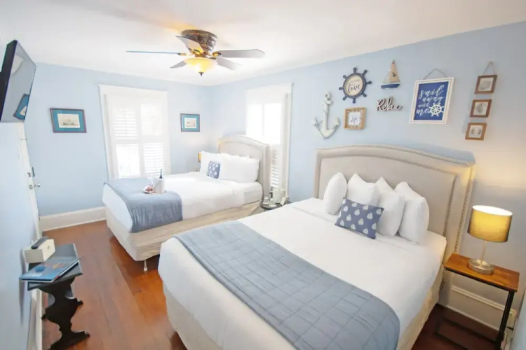 Hemingway House Bed and Breakfast