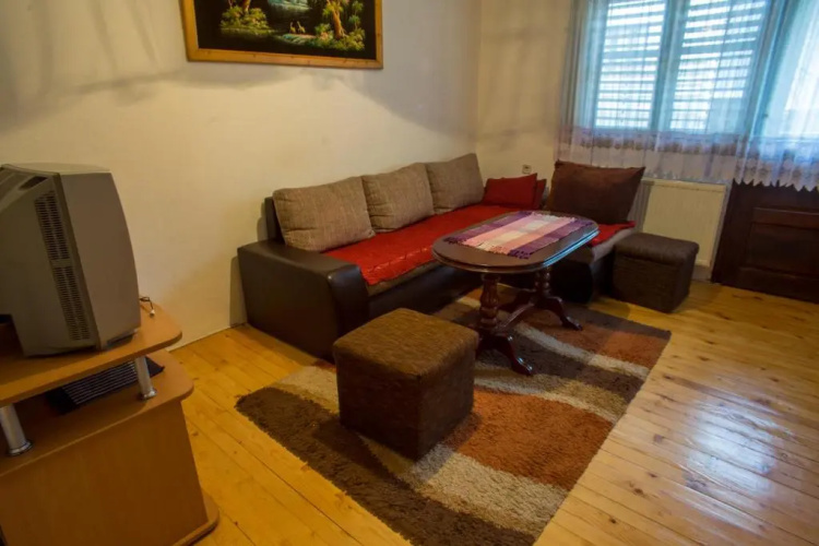 Guest house Jezera