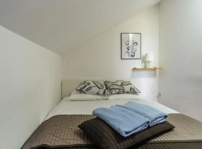 2 Bedrooms Apartment with balcony