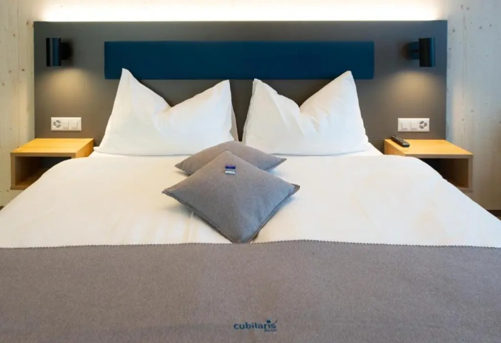 Double Suite with mountain view