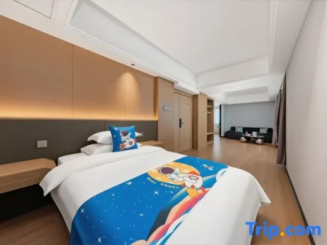 Standard Family room