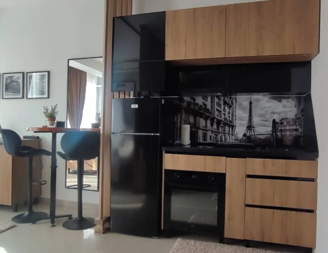 1 Bedroom Apartment with city view