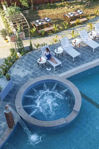 Hotel Yatra Sauraha