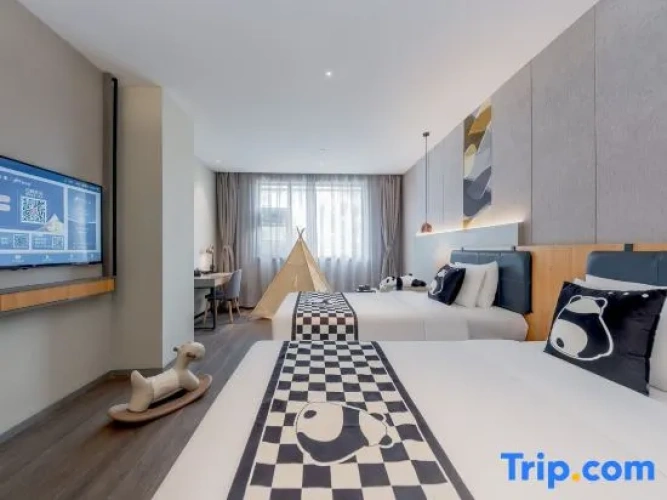 Standard Twin Family room