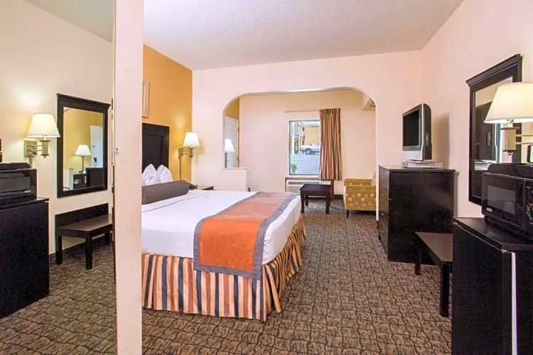 Deluxe Double Suite