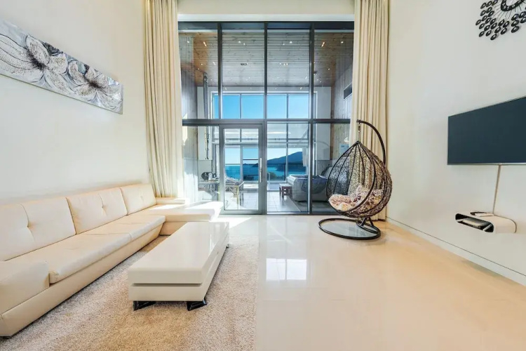 Geoje Pension Kan Pool Villa