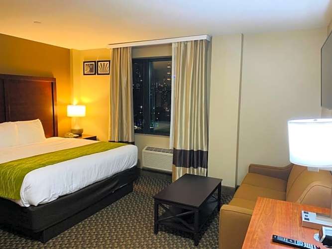 Deluxe Double Suite