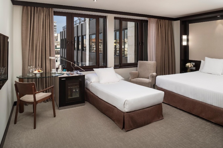 Melia Triple room