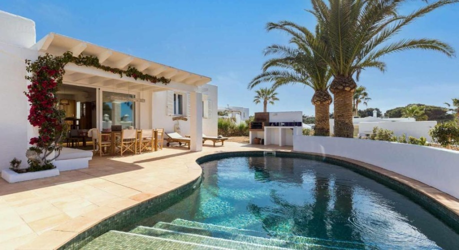 3 Bedrooms Villa with sea view