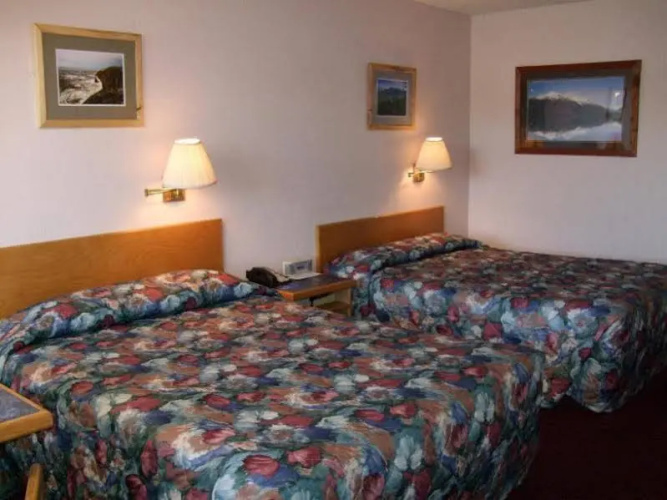 Silver Lake Motel