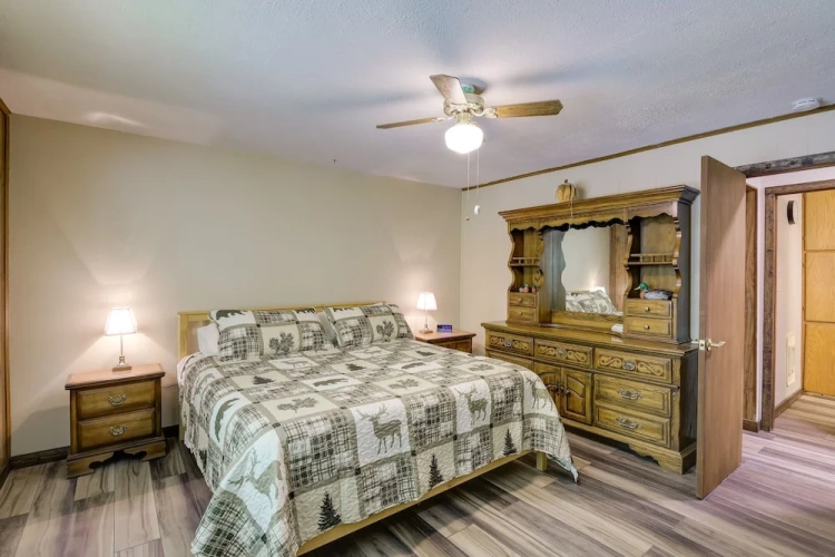 3 Bedrooms Cottage