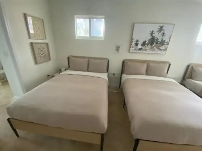 Biscayne Park 3BD 2BA -spacious
