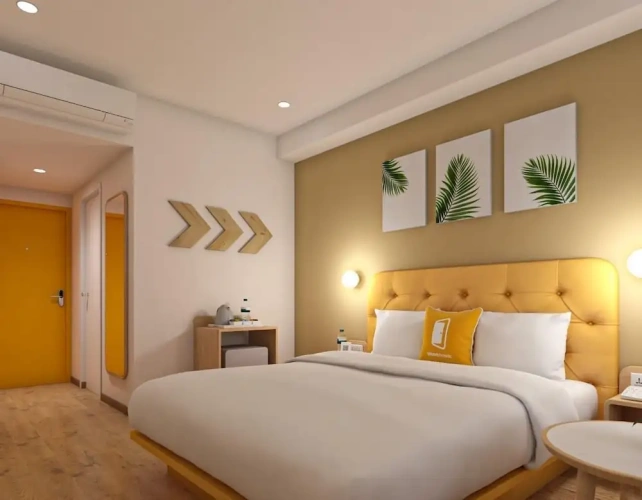 Standard Double room with city view