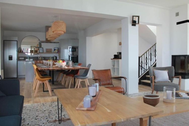 5 Bedrooms Double Cottage