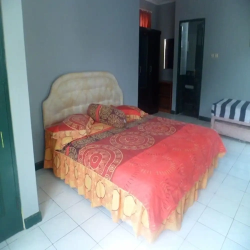 3 Bedrooms Cottage