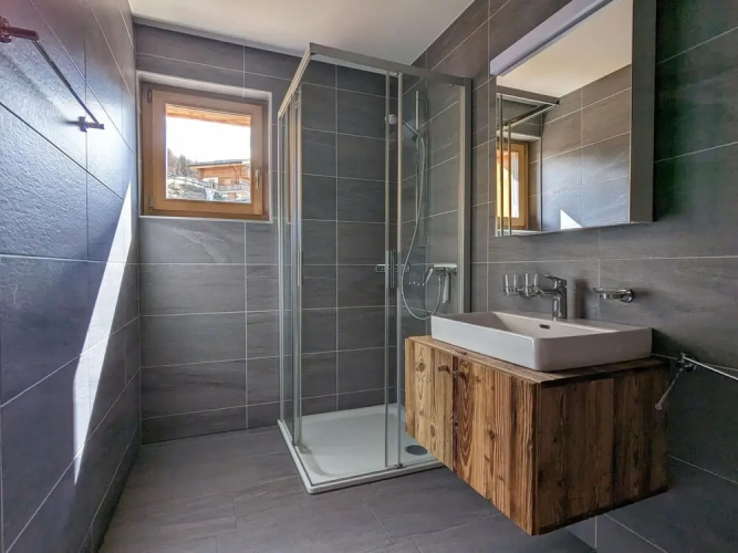 Lavish Apartment Near Ski-slope